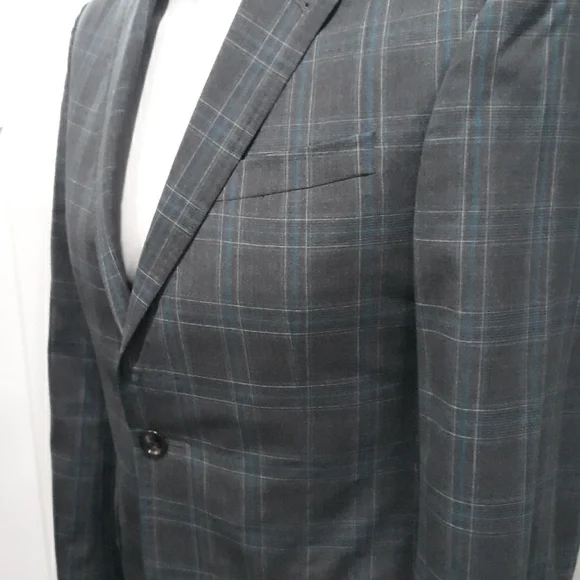 Ted Baker London grey wool sportcoat with turquoise stripes. Purple lining. 36R